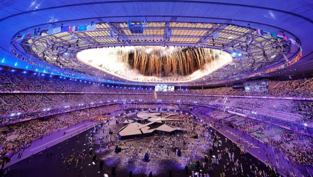 梳理2024年大屏显示行业经典案例提炼行业发展脉络(图2)