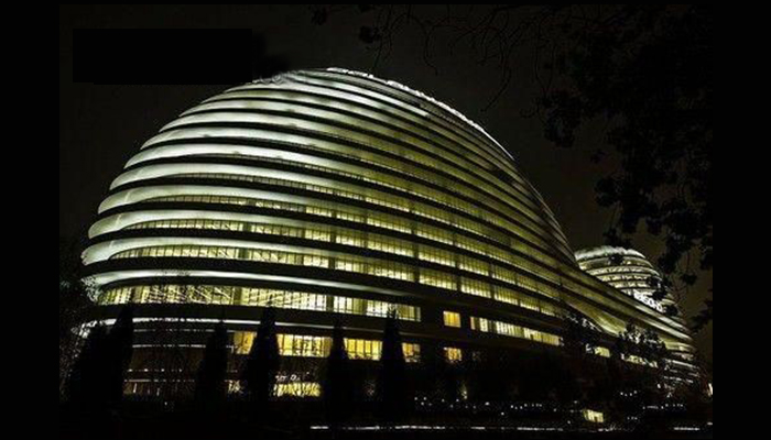 PG电子平台：10种常见的户外景观亮化照明设计表现(图3)
