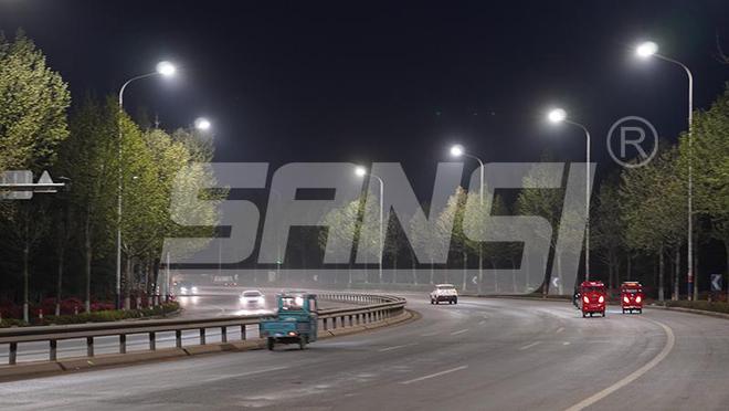 PG电子科技：市政工程的城市及道路照明工程如何施工(图1)