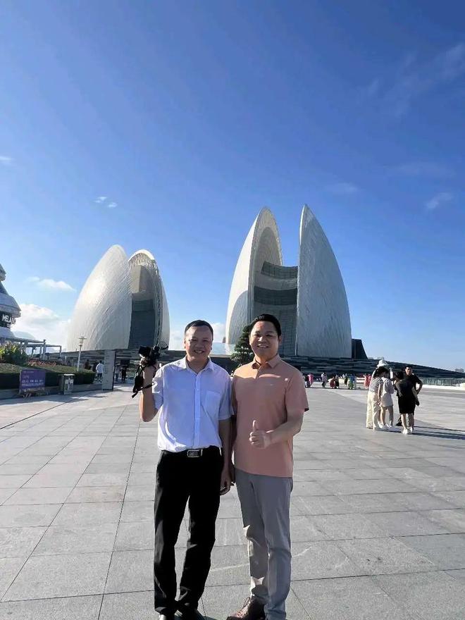 珠海走访远康科技谢振章董事长：共谋谢氏文化传承与企业发展新篇章(图11)