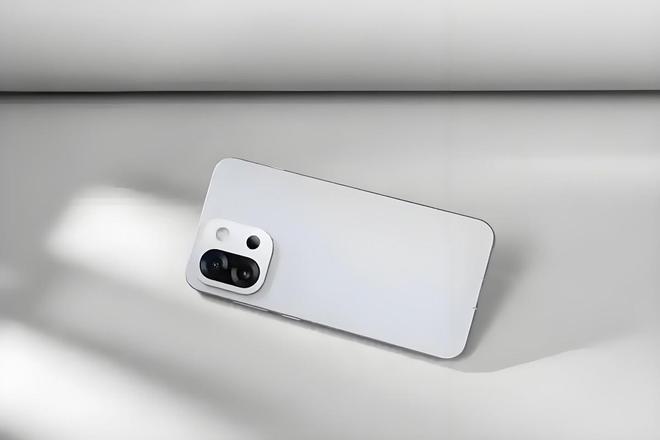 一加13TvsvivoS30Promini：小屏旗舰谁能拔得头筹？(图6)