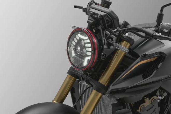 到手不到35万！QJMOTOR全新中量级运动街车追600RS正式发布！(图5)