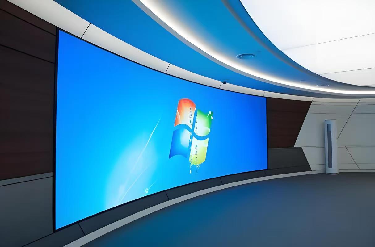 专业视角：2024重庆户外LED显示屏主流服务商综合评估报告(图1)